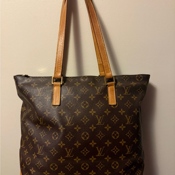 Louis Vuitton
Cabas Mezzo Monogram Tote Bag - Picture 1 of 6